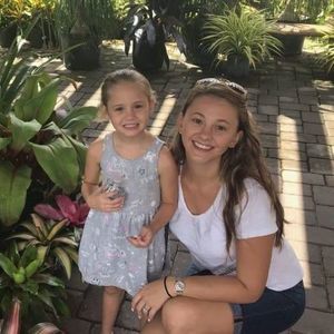 Meet your Posher, Vanessa